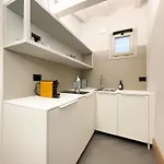 מלון דירות Canalchiaro 13 4*