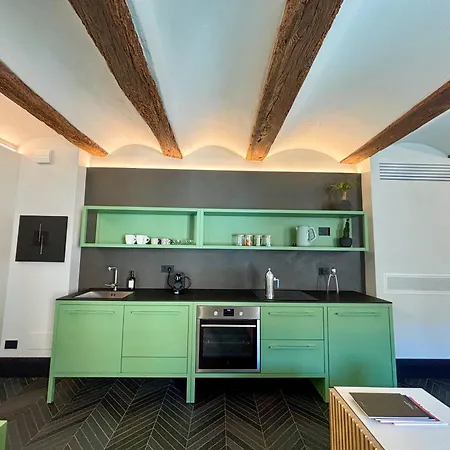 アパートホテル Canalchiaro 13