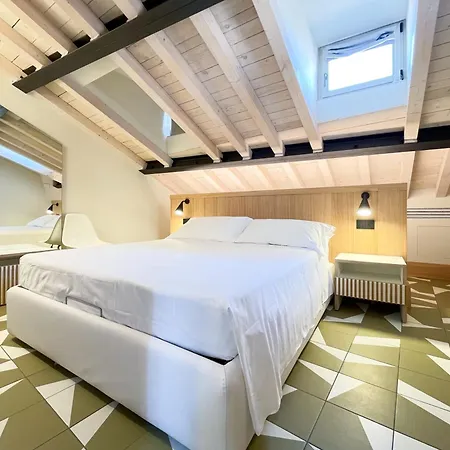 Aparthotel Canalchiaro 13