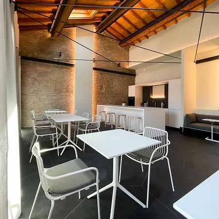 Lejlighedshotel Canalchiaro 13 *