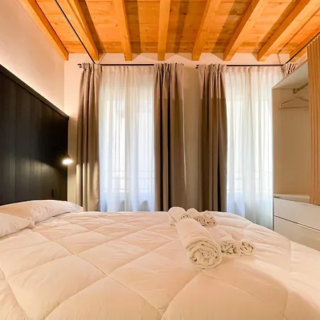 Canalchiaro 13 Aparthotel 4*