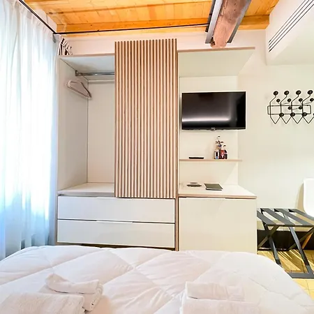 Aparthotel Canalchiaro 13 4*